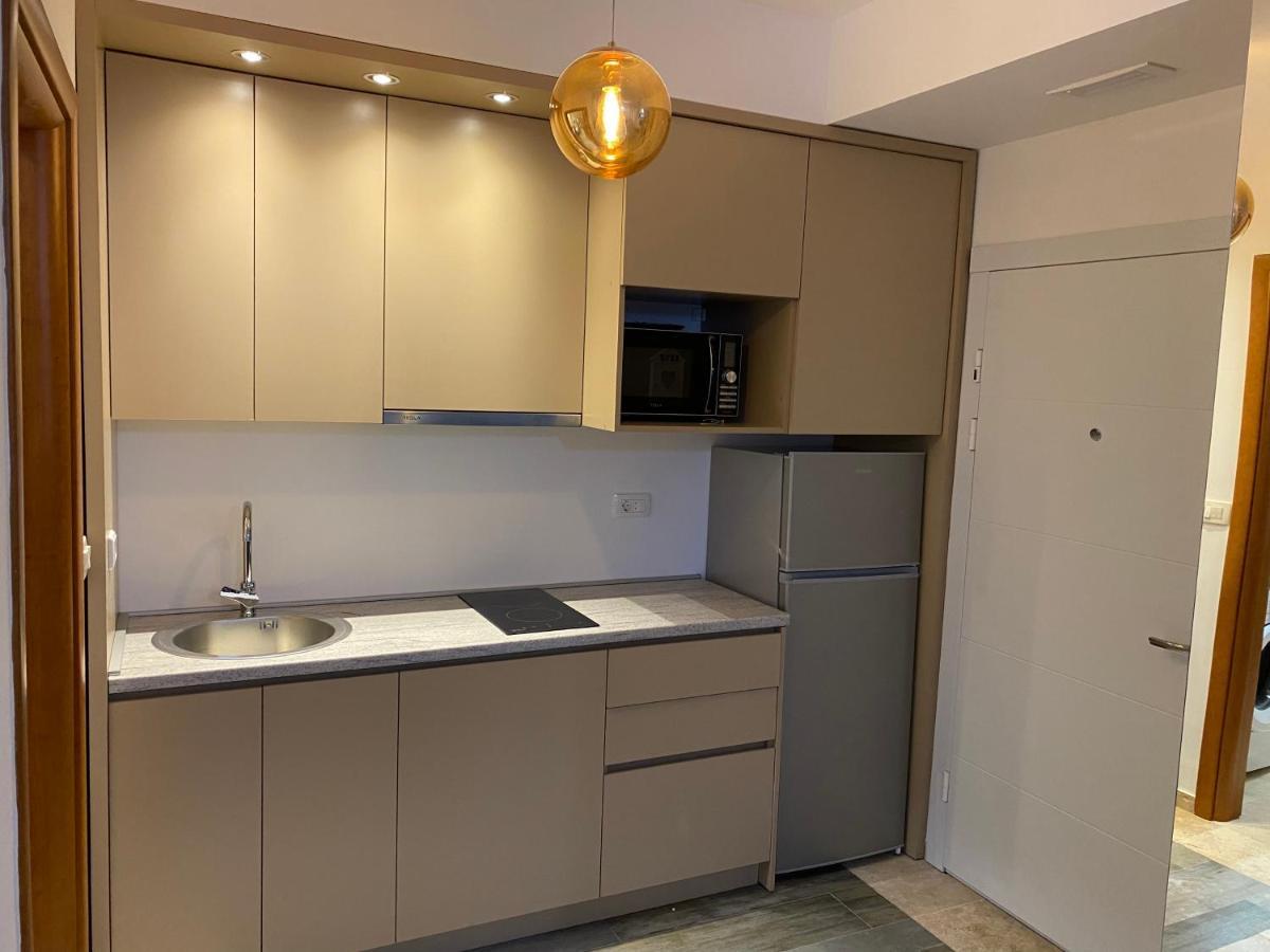 Bitcoin And Ethereum Deluxe Apartments Bar Dış mekan fotoğraf