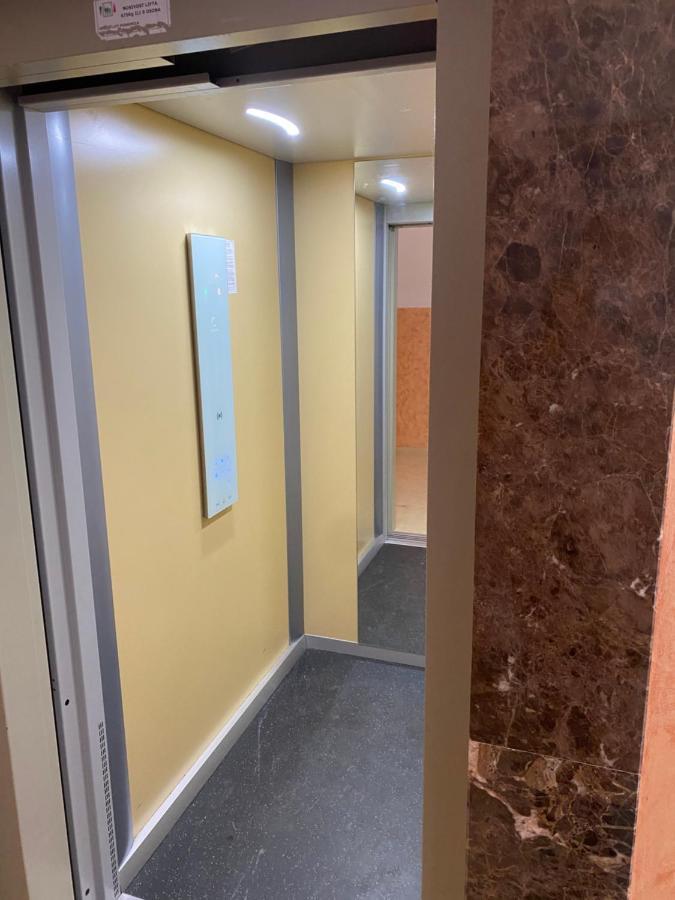 Bitcoin And Ethereum Deluxe Apartments Bar Dış mekan fotoğraf
